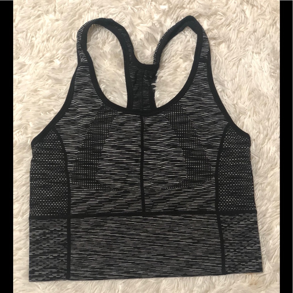 XIA size large bra
